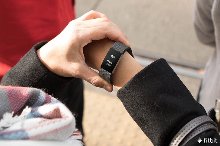 必威官网Fitbit Charge 2放松两分钟的引导呼吸功能